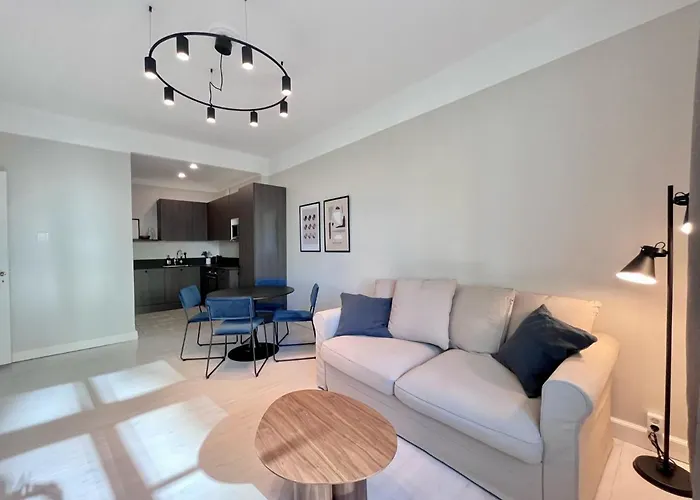 Apartment Stylish Flat Next To Metro